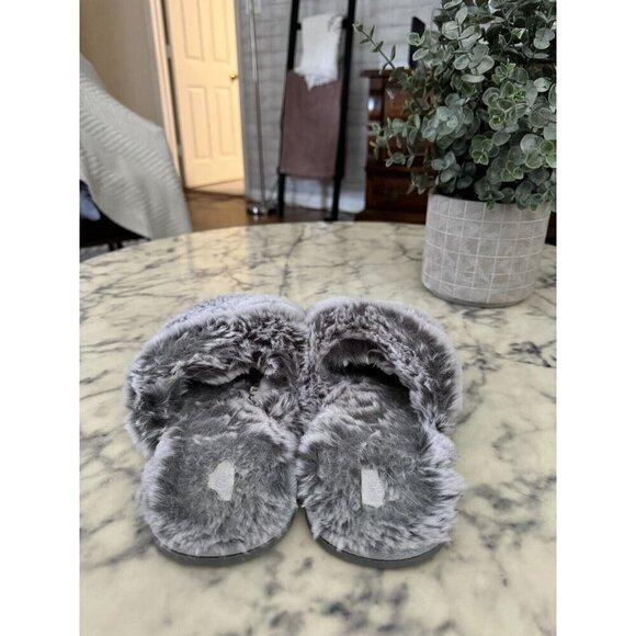 Stars Above Women's Gray Fuzzy Open Toe Slip-On Slippers Womens Size US 7-8 - Picture 4 of 5